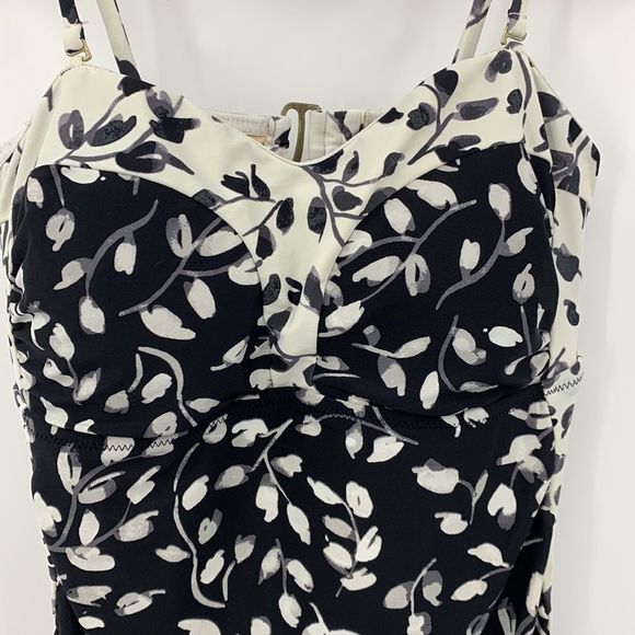 A Pea In The Pod Maternity Swimsuit Sz M - Picture 2 of 8